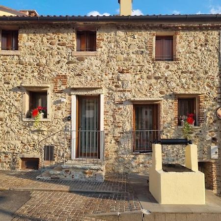 Eloisa E Abelardo Lägenhet Pove del Grappa Exteriör bild